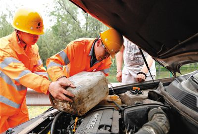 赫山区额尔古纳道路救援